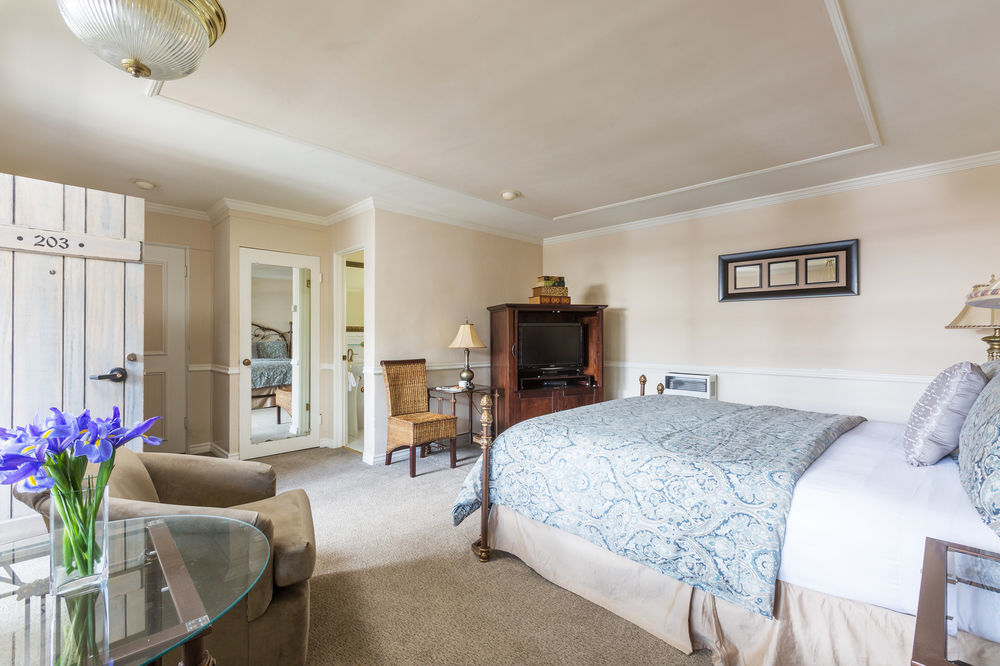 Coachman's Inn, A Four Sisters Carmel-by-the-Sea